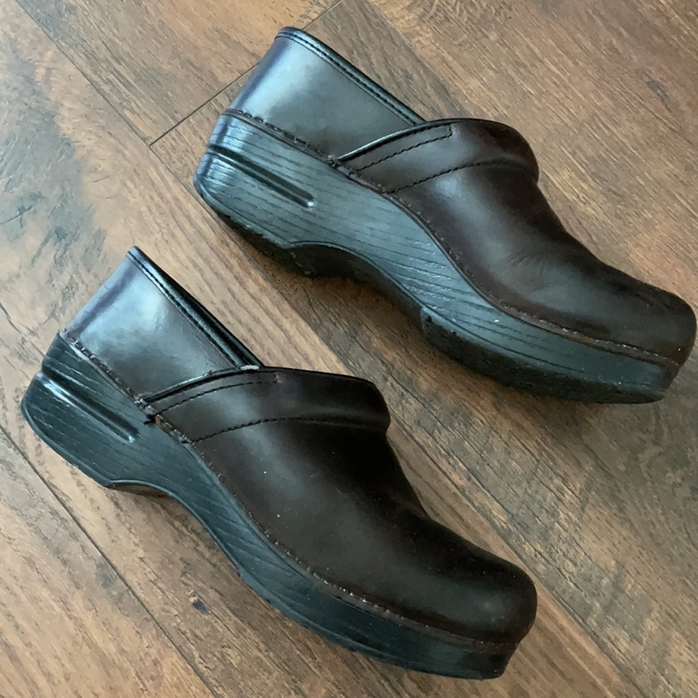 Dansko Clogs - Picture 3 of 6